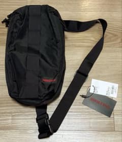 最終値下 使用3回 BRIEFING SLING WALKER ブラック - メルカリ
