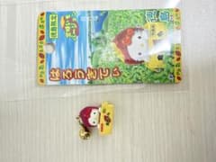 ご当地キティ 徳島限定 金時いも ファスナーマスコットのサムネイル