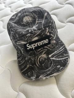 Supreme H.R. Giger Camp Capのサムネイル