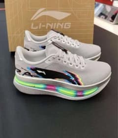 LI-NING RED HARE 9 ULTRA グレー US12/29.5 - メルカリ
