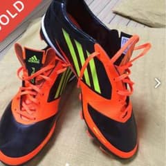 サッカースパイクアディゼロのサムネイル