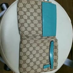 GUCCI　ショルダーバッグのサムネイル