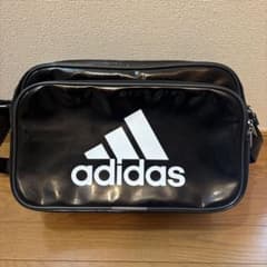 adidas スポーツバッグ 肩掛けのサムネイル