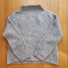 équo ハイネックニット グレー ラメ入りのサムネイル
