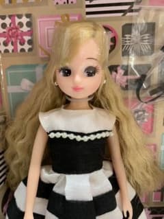 【朧月夜様専用】リカちゃん リカビジューシリーズ シャイニータイムのサムネイル