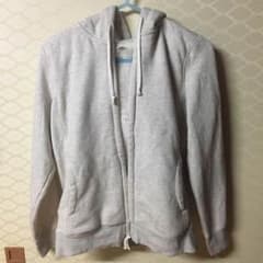 UNIQLO ボアパーカーのサムネイル