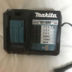 Makita マキタ 急速充電器 DC18RF 本体ジャンク品のサムネイル
