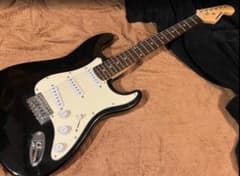 【中古・希少】Fenderヘッド形状　PLAYTECH　プレイテック　ストラト 中古・希少】Fenderヘッド形状 PLAYTECH プレイテック ストラト | Mercari
