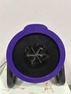 紫色 セラミックファンヒーターのサムネイル