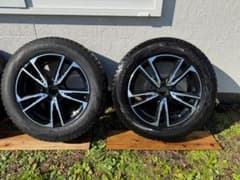 225/60R17 スタッドレス&ホイール4本　プジョー3008/5008などのサムネイル