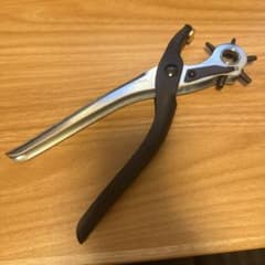 穴あけ工具のサムネイル