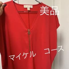 値下げ‼️✨トップス✨のサムネイル