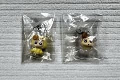 クレヨンしんちゃん ひまわマスコット キーホルダー 2種セットのサムネイル