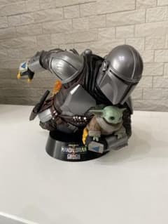 The Mandalorian and Grogu Statue Figureのサムネイル
