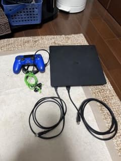 PlayStation®4 ジェット・ブラック 500GB CUH-2100A…のサムネイル