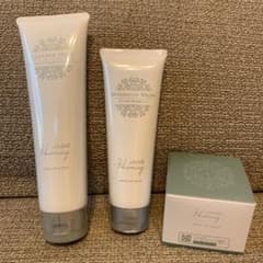 値下げ【新品・未使用】美ルル　化粧品3点セット（洗顔、クレンジング、乳液）のサムネイル