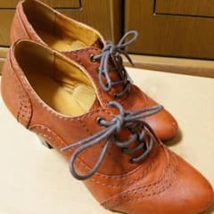 ショートブーツ 茶色のサムネイル