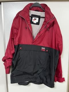 NIKE ナイロンジャケット XL 赤/黒　アノラックのサムネイル