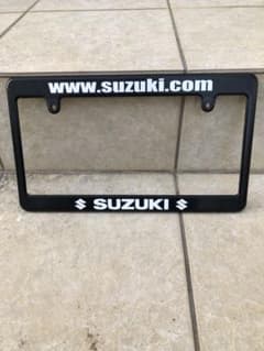 SUZUKI スズキ　ナンバーフレームのサムネイル