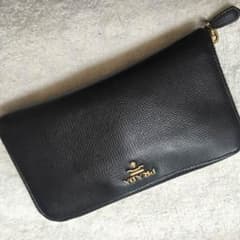 PRADA 長財布のサムネイル