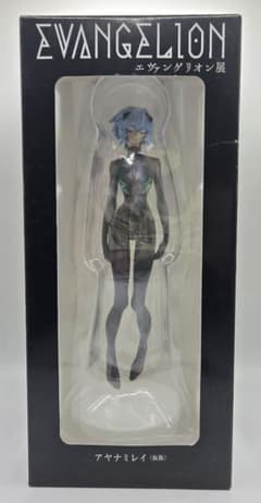 未開封 エヴァンゲリオン展 アヤナミレイ 限定 フィギュア 黒箱 未開封 エヴァンゲリオン展 アヤナミレイ 限定 フィギュア 黒箱 - メルカリ
