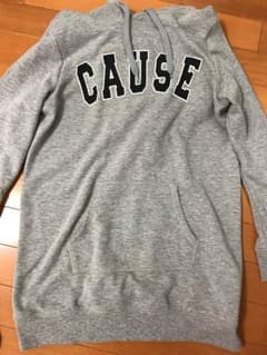 パーカー トレーナーのサムネイル