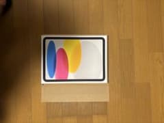 【ほぼ新品】iPad (第10世代) Wi-Fi 64GB シルバーのサムネイル