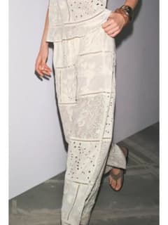 ZARA パッチワーク刺繍入りパンツ XS ZW COLLECTION レース ZARA パッチワーク刺繍入りパンツ XS ZW COLLECTION レース