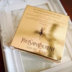 YSL♡新品未使用♡アンクルドポールクッションのサムネイル