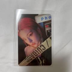 ITZY GUESS WHO イェジ　トレカのサムネイル