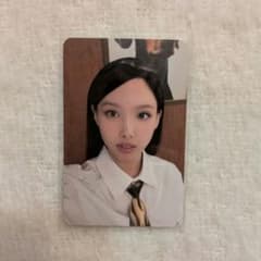 TWICE THIS IS FOR ナヨン アルバム封入トレカのサムネイル