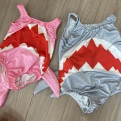 ベビーシャーク　水着　サメのサムネイル