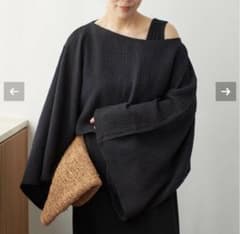 新品　plage アトリエフランセ　別注 TUBE ブラウス　ブラックのサムネイル