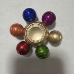 ハンドスピナー マルチカラー 6ボールのサムネイル