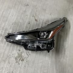 中古品 プリウス50系後期 左ヘッドライト LED KOITO47-104 - メルカリ