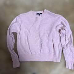 UNIQLO M ピンク クルーネックセーターのサムネイル