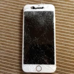 iPhone6S☆破損品のサムネイル