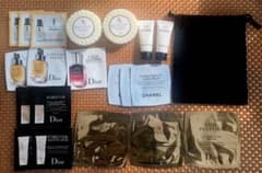 ブランド化粧品サンプル+おまけCHANEL巾着のサムネイル