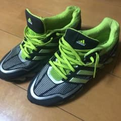 Adidas springbladeのサムネイル