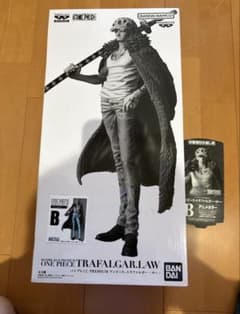 バンプレくじ トラファルガーロー B賞アニメカラー 半券付き - メルカリ