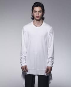 kiryuyrik Flare Crew Neck T-Shirt　タグ付き kiryuyrik Flare Crew Neck T-Shirt タグ付き - メルカリ