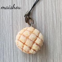 かりかりメロンパンストラップのサムネイル
