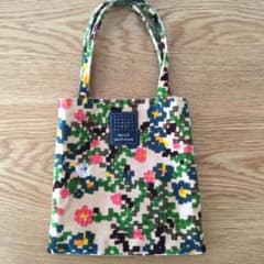 ミナペルホネン　mini bag flower bed ミニバッグのサムネイル