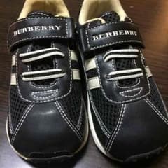 Burberry  バーバリーkidsのサムネイル