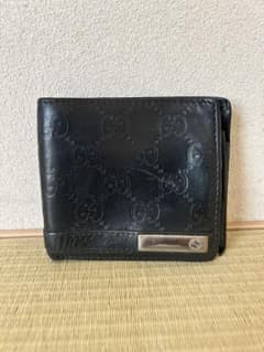 moamama⭐︎さん専用・GUCCI二つ折り財布のサムネイル
