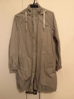 ZARA カーキ　トレンチコートのサムネイル