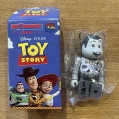 BE@RBRICK 베어브릭 시크릿 토이 스토리 우디
