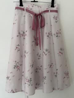 トッコクローゼット　tooco closet 膝丈スカート　花柄　ピンクのサムネイル
