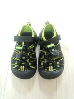 KEEN キーン サンダル 15cmのサムネイル