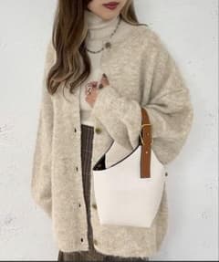 apres jour mignon カーディガン ベージュのサムネイル